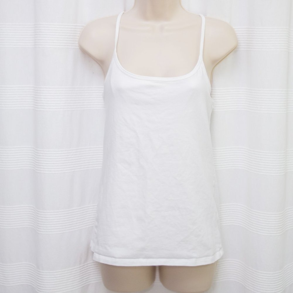 Hanes Women's Basic Cotton Camisole with Built-in Shelf Bra